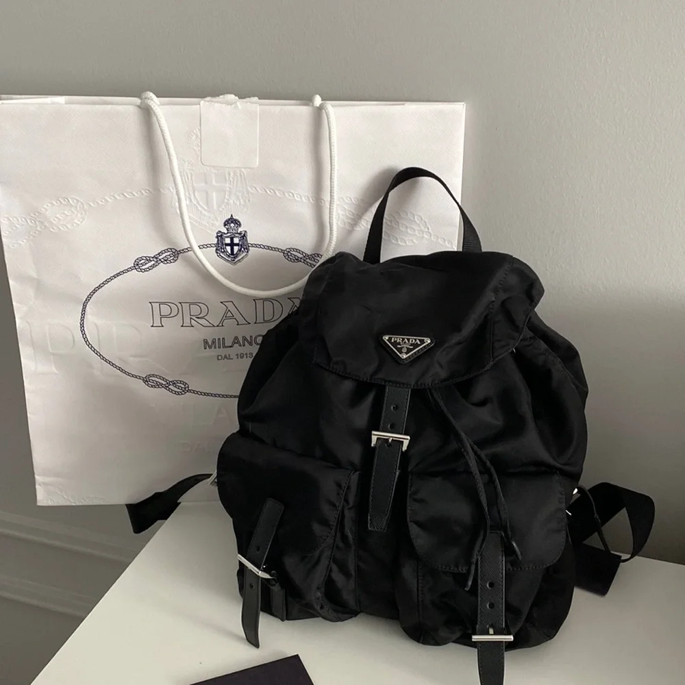 🖤Prada Re-Nylon medium backpack🖤 - Picture 2 of 11